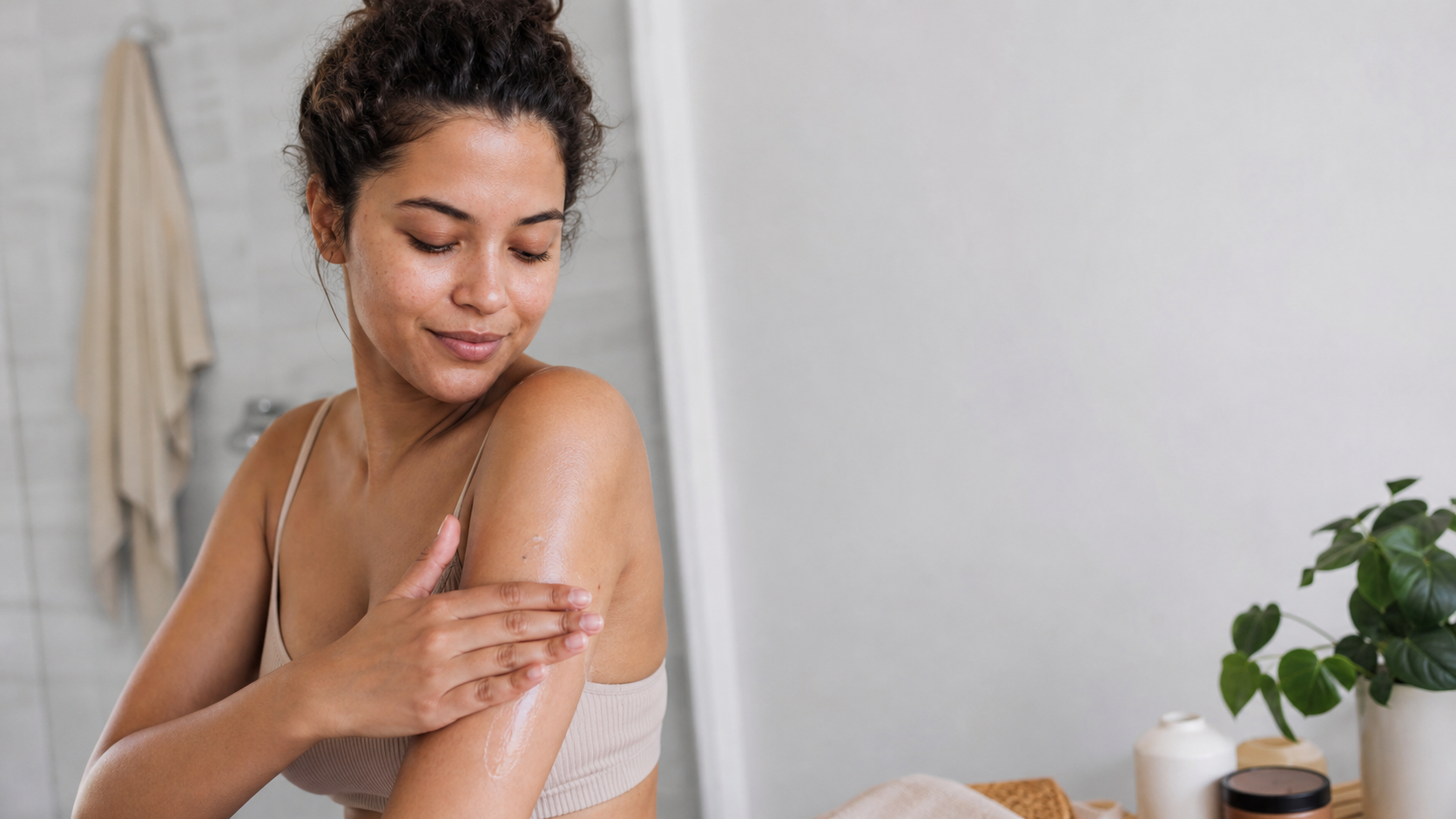 A sunless tanning routine with patch testing and sun-protection reminders